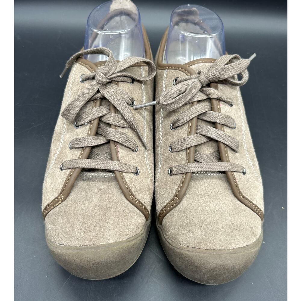 Eddie Bauer Womens Tan Suede Low Top Sneakers Shoes Size 10 Medium Brown Trim